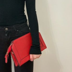 Geometric shoulder bag/clutch